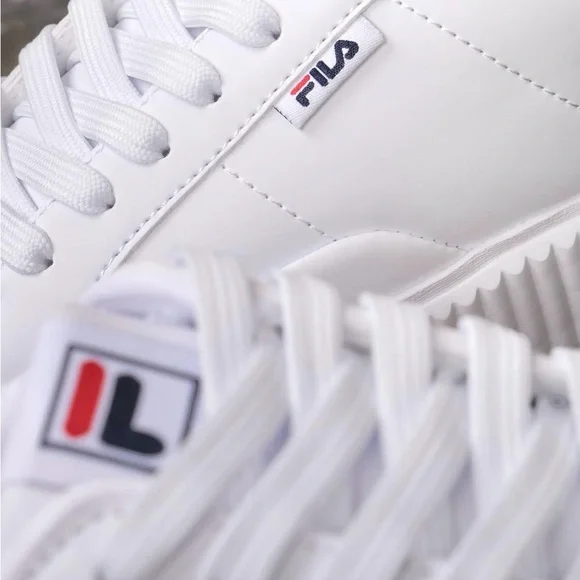 FILA Sandblast Oversole Sneakers - Picture 3 of 13